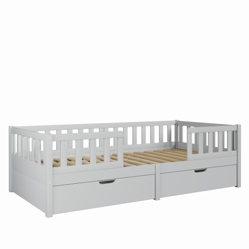 szare drewniane łóżko dla dziecka