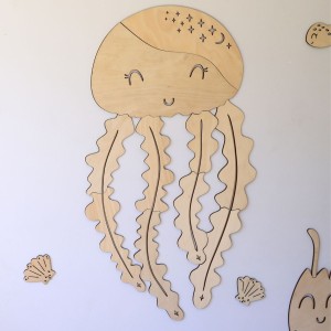 CUT IT NOW - MEDUZA DREWNIANA DEKORACJA NA ŚCIANĘ 