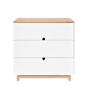 BELLAMY - NOMI KOMODA 