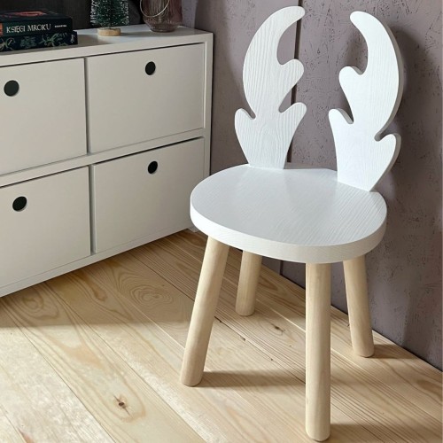 krzesełko jelonek drewniane