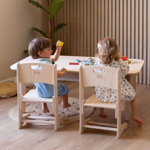 meble montessori regulowany stolik z krzesełkiem.jpg