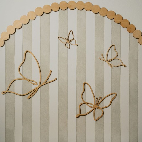 drewniane minimalistyczne motylki na ścianę