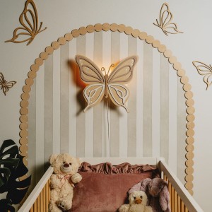 DREWNIAKOWA - LAMPKA DREWNIANA DLA DZIECI MOTYLEK
