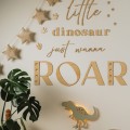 drewniany napis dla fana dinozaurów