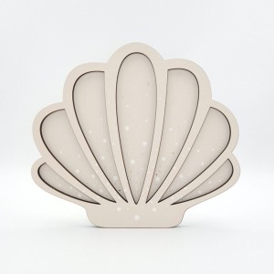 PASTEL STUFF - DREWNIANA LAMPKA ŚCIENNA MUSZLA