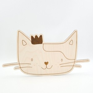 PASTEL STUFF - DREWNIANA LAMPKA ŚCIENNA KRÓLEWNA KOTKA