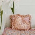 poduszka soft velvet z falbanką do pokoju dziecka(16).jpg