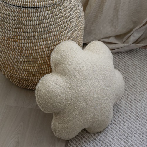 poduskza kwiat boucle (1).jpg