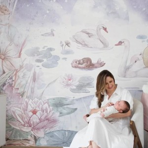 MALUMI - TAPETA DLA DZIEWCZYNKI JEZIORO ŁABĘDZIE SWAN LAKE LILA