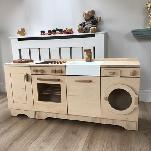 kuchnia drewniana do pokoju dziecka(5).jpg