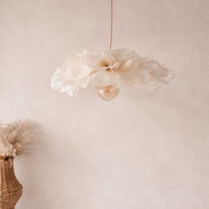 MARMYS FELT STUDIO - LAMPA SUFITOWA DLA DZIEWCZYNKI KREMOWY KWIAT PEONIA