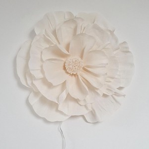 MARMYS FELT STUDIO - LAMPA NOCNA NA ŚCIANĘ KREMOWY KWIAT