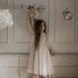 LOVE ME DECORATION - KRÓLIK LNIANY Z KRAINY CZARÓW BEŻOWY MR.HARRY