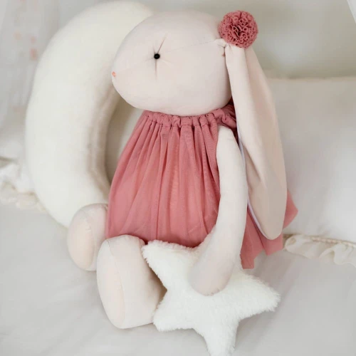 Duża przytulanka królik Matylda – miękka i elegancka