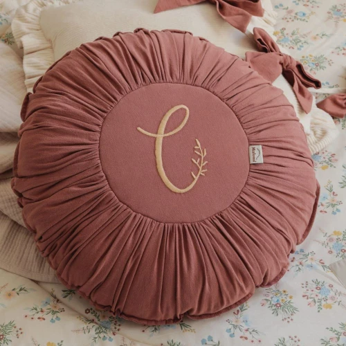 poduszka z ozdobnym haftem(6).jpg