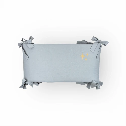 szary ochraniacz do łóżeczka