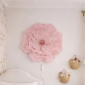 Lampa ścienna Peonia w jasnym różu do pokoju dziecka