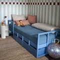 Łóżko dziecięce Tweens 90x200 cm zgaszony niebieski Wood Luck Design z szufladami