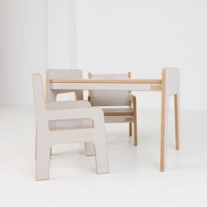 Kaszmirowy stolik z krzesełkiem dla dziecka S/M - Babywood