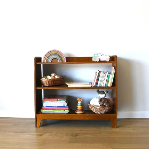 Drewniany regał Montessori na zabawki i książki Ciemny Dąb Boho