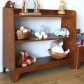 Drewniana półka na zabawki Montessori w stylu boho
