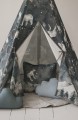 tipi-winter sky-constellations-interior-design-playing-room-moimili(3).jpg