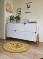 biała duża komoda do pokoju dziecka