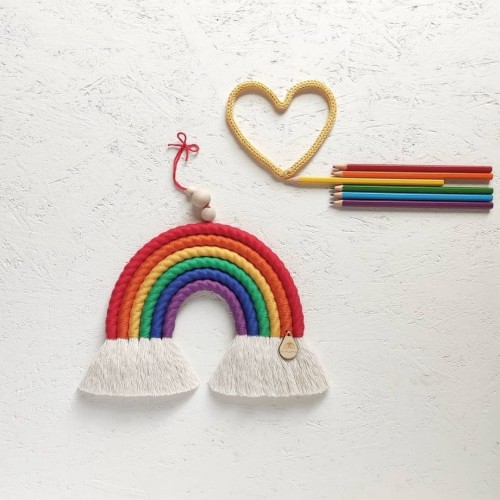 tęcza makrama do pokoju dziecka