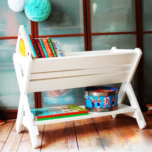 regał na książeczki dla dziecka