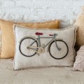poduszka dekoracyjna do pokoju dziecka z rowerem