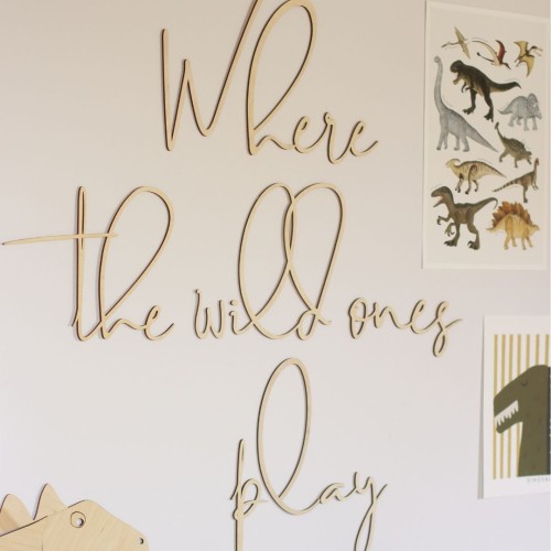 drewniana dekoracja do pokoju dziecka