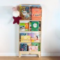 drewniana biblioteczka do pokoju dziecka