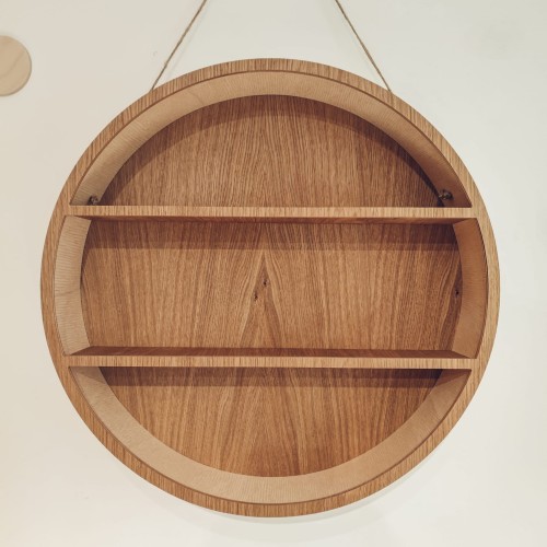 okragla polka dekoracyjna do pokoju dziecka fornir