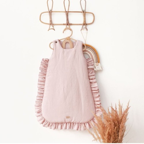 lniany śpiworek z falbankami różowy