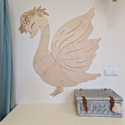 drewniana dekoracja łabędź