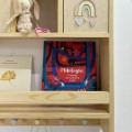 biblioteczka wiszaca do pokoju dziewczynki