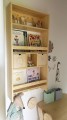 biblioteczka wiszaca do pokoju dziewczynki