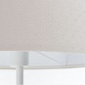 lampa stojąca jasnokremowa