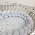 welurowy szary ochraniacz do łóżeczka