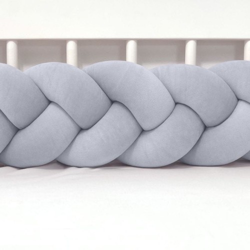 welurowy szary ochraniacz do łóżeczka