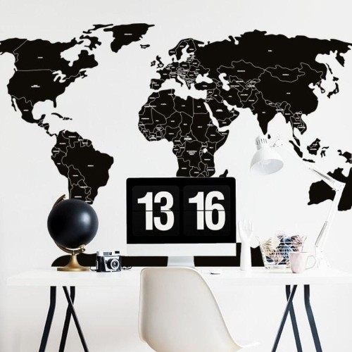 mapa-świata-naklejka-na-ścianę-czarna-z-nazwami-państw.jpg